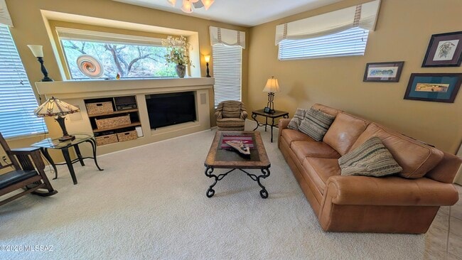 Building Photo - 62218 E Sand Crest Dr