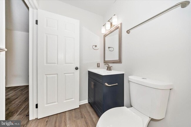 Building Photo - 19 Stonewall Ct