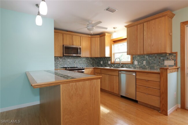Building Photo - 2066 Wild Lime Dr