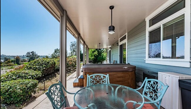 Building Photo - GORGEOUS OPEN VIEW HILLTOP OASIS HOME - CO...