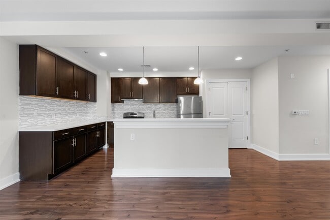 Building Photo - 1040 John F. Kennedy Blvd