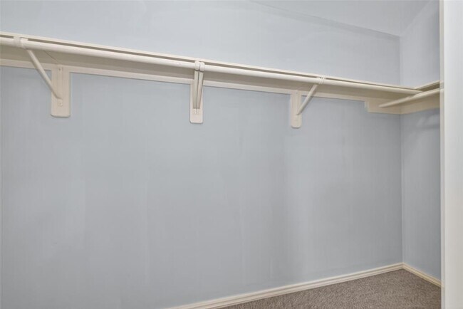 Building Photo - 13012 Balsam Breeze Ln
