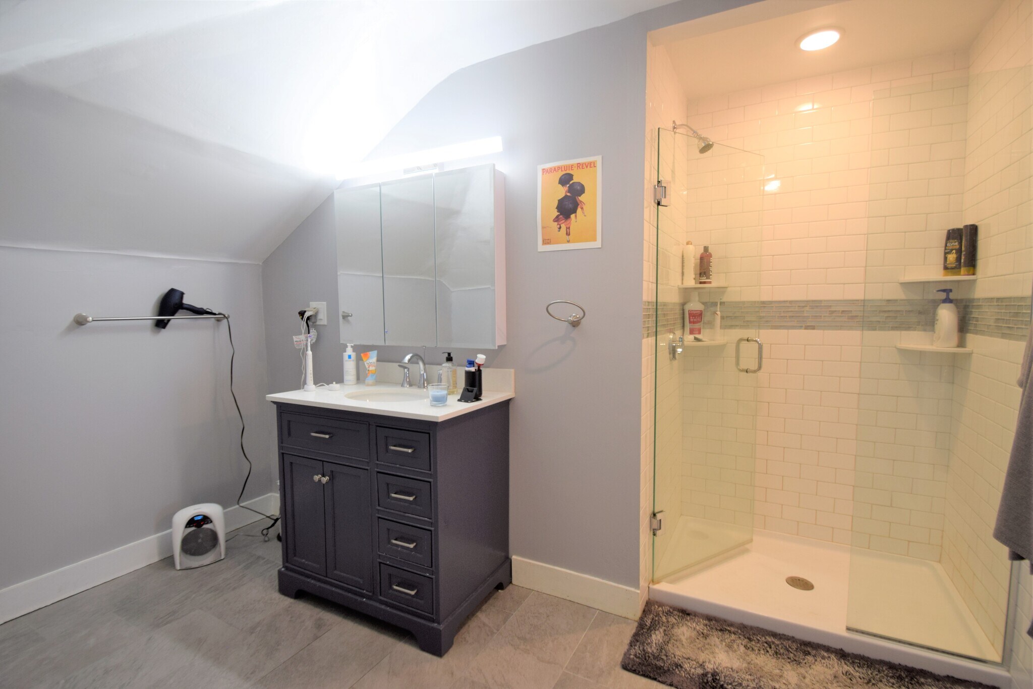 Building Photo - 235 Chestnut Hill Ave