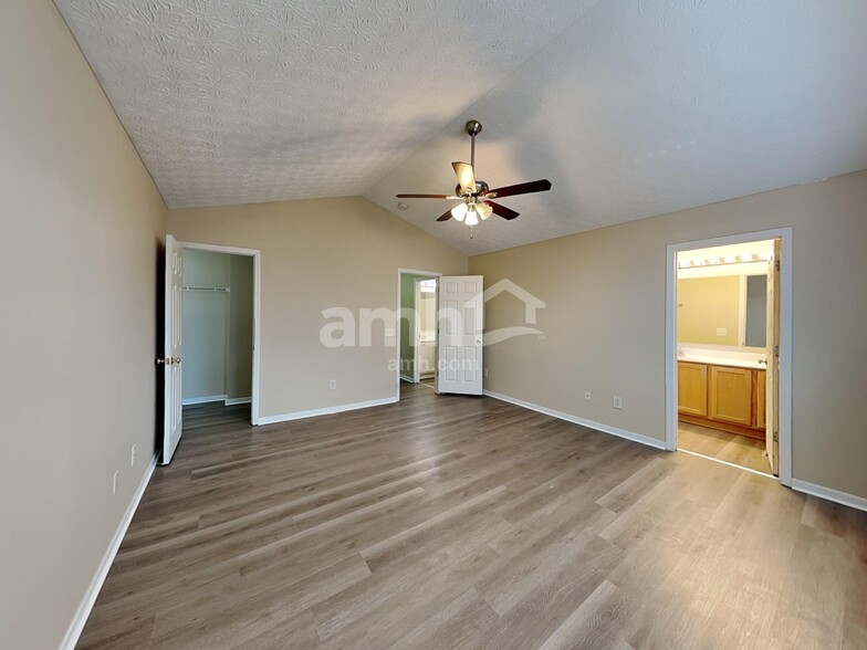 Building Photo - 7794 Birch Creek Dr