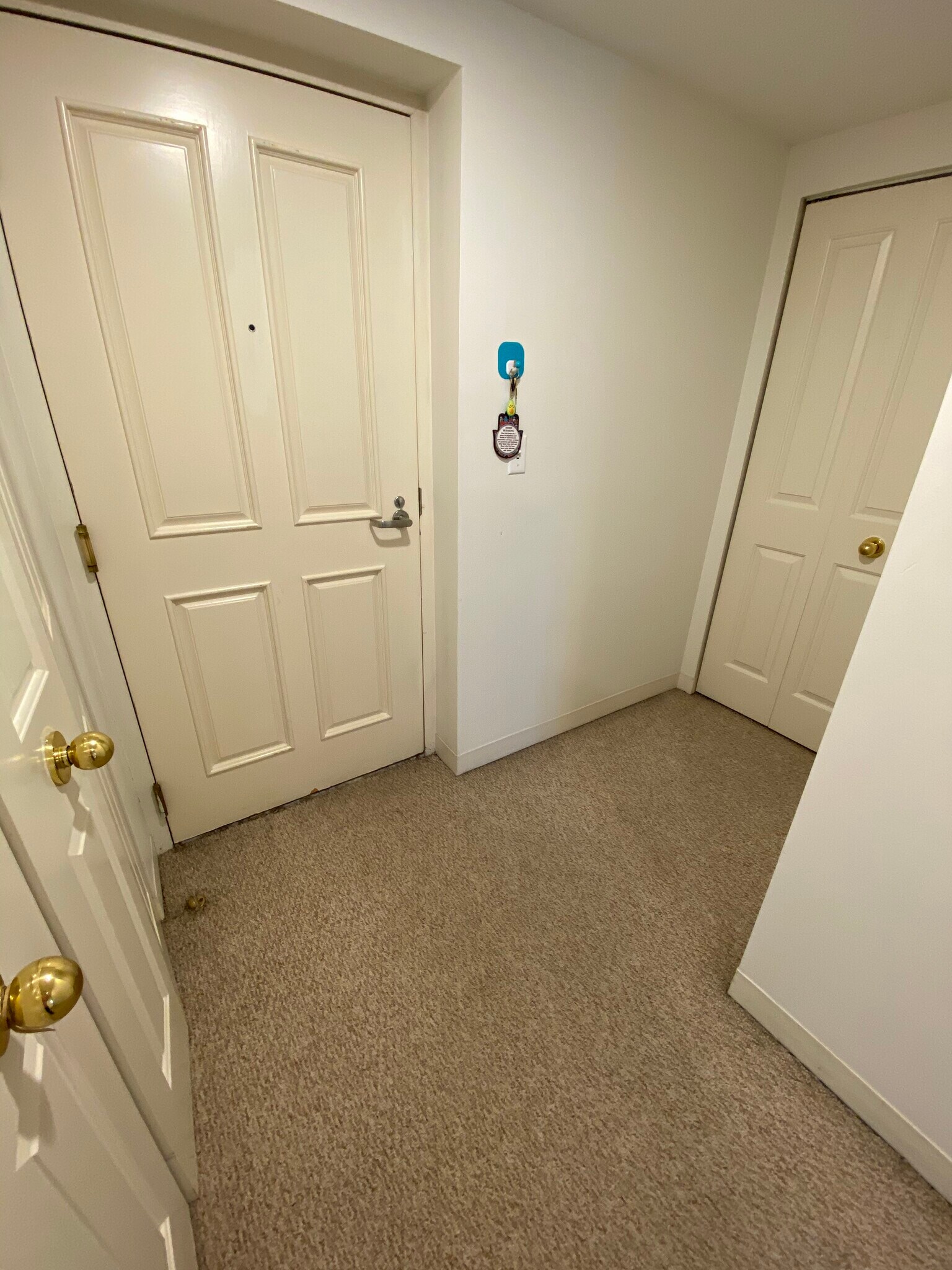 Building Photo - 10 Museum Way