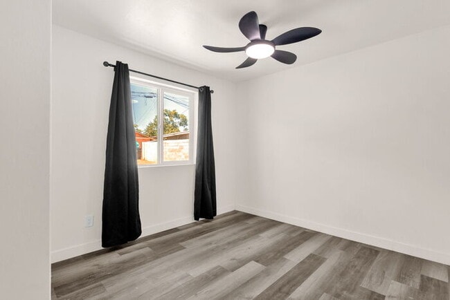 Building Photo - BRAND NEW EVERYTHING IN UPTOWN/BILTMORE AREA