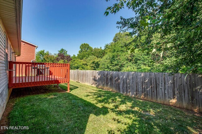 Building Photo - 1853 Tillery Square Ln