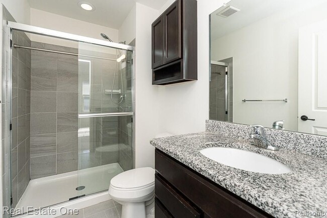 Building Photo - 4637 Bradley Cir