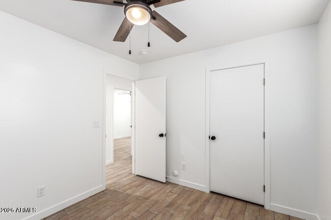 Building Photo - 511 S 98th Way