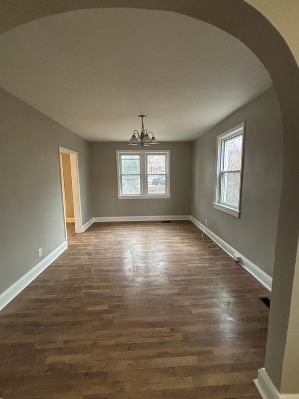 Building Photo - 10XX E Cold Spring Ln