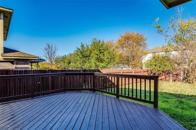 Building Photo - 1032 Doras Dr