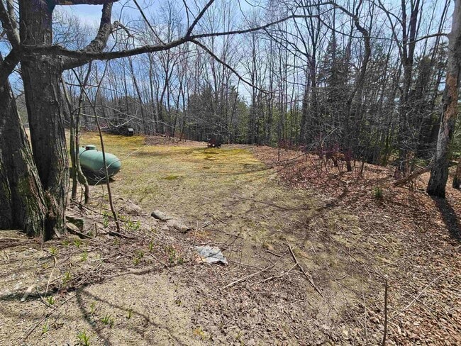 Building Photo - 71 Moultonville Rd