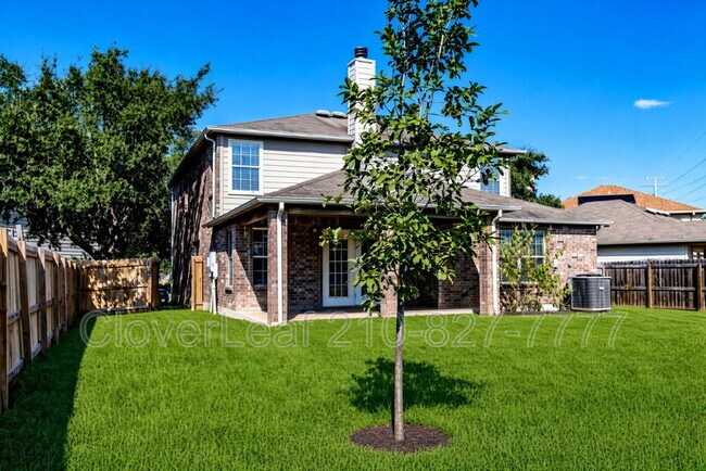 Building Photo - 10602 Terrace Plain