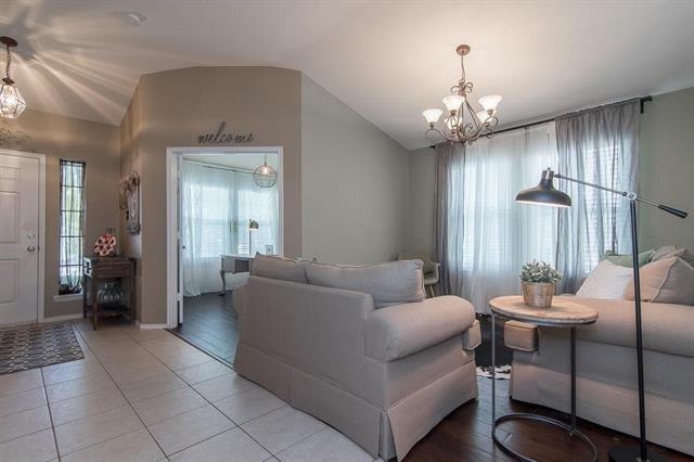 Building Photo - 5313 Comanche Wells Dr