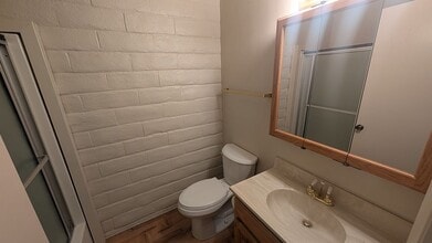 Building Photo - 22 Granite Way