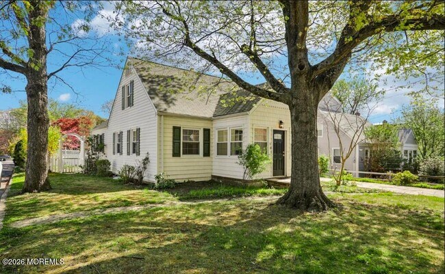 Building Photo - 99 Ravine Dr