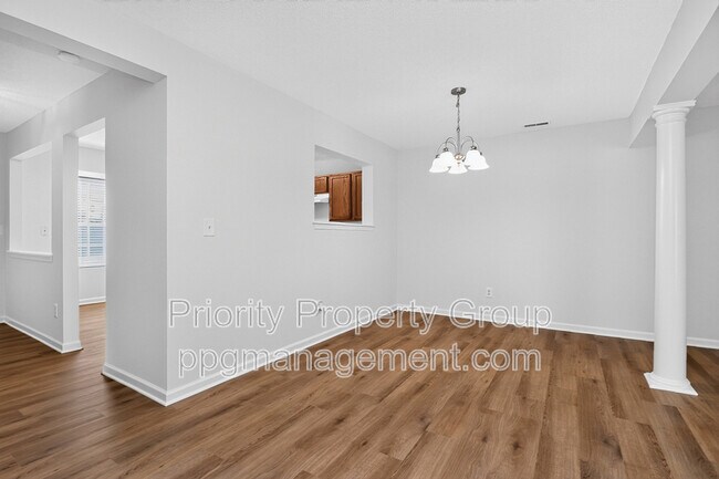 Building Photo - 3204 Barons Court Rd