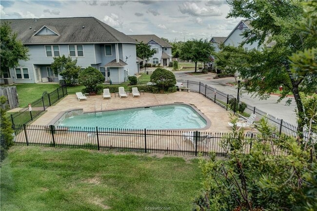 Building Photo - 1230 Canyon Creek Cir