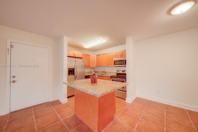 Building Photo - 9715 Hammocks Blvd