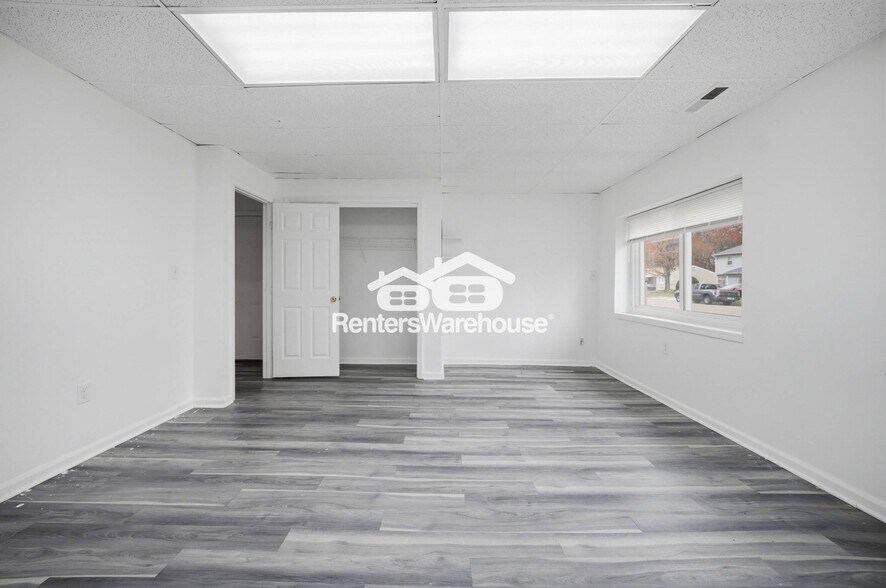 Building Photo - 3009 Knight Rd