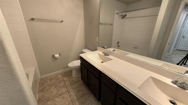 Building Photo - 29238 Dunns Creek Ct