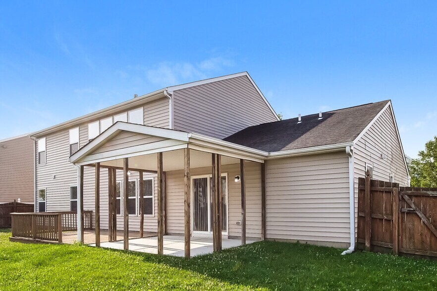 Building Photo - 10812 Middlebrook Ln