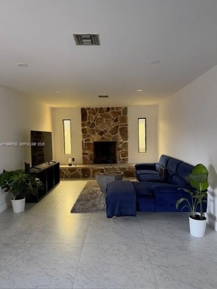 Building Photo - 1267 Scottsdale Rd S