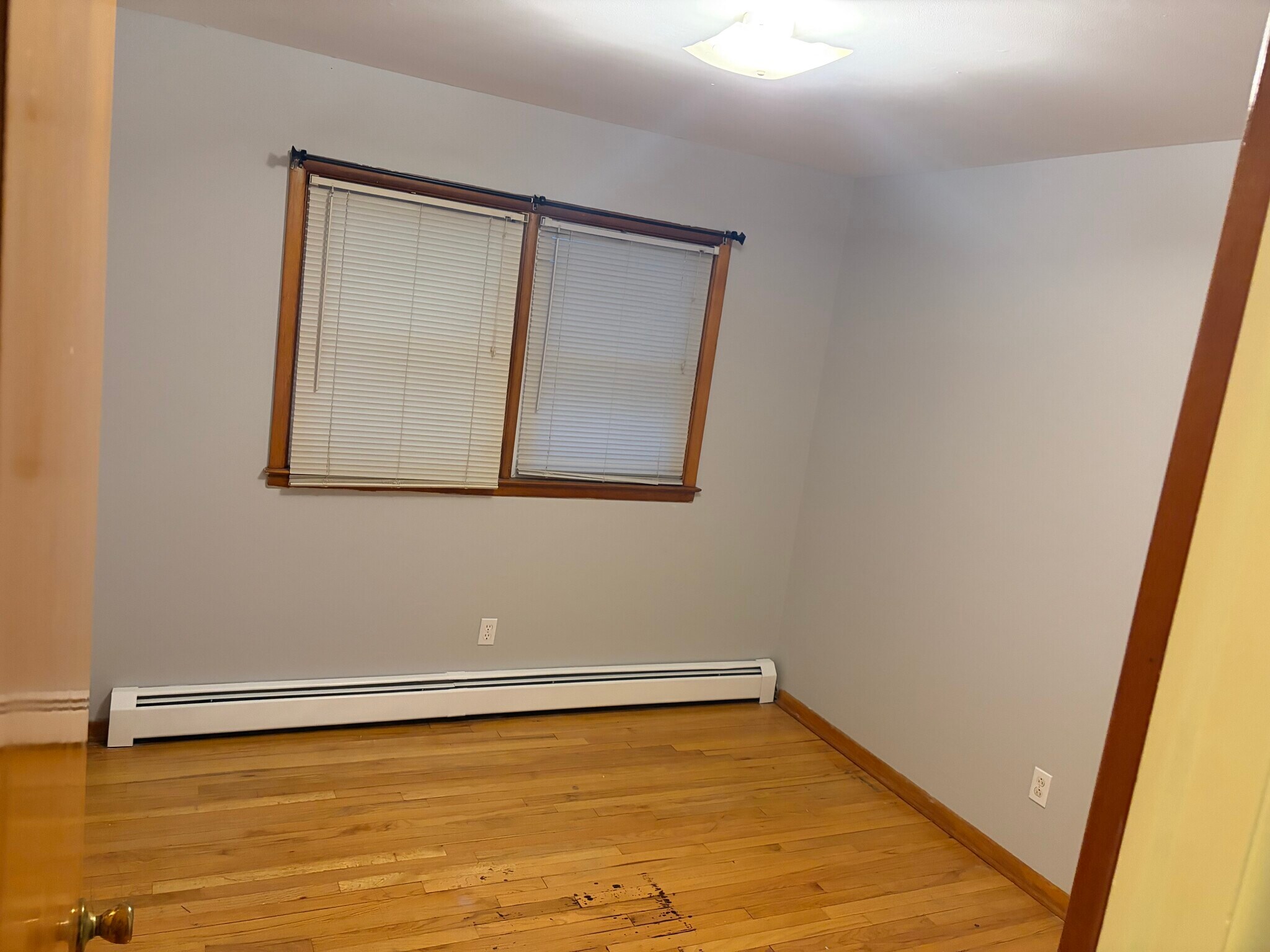 Building Photo - 31 W 51st St