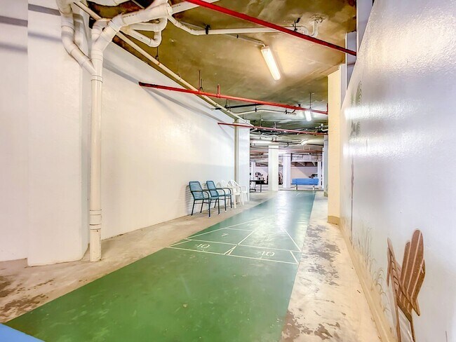 Building Photo - 5207 S Atlantic Ave