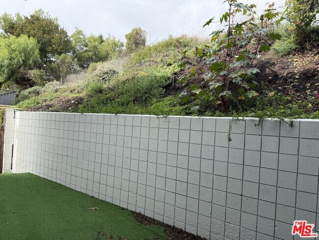 Building Photo - 22041 Pacific Coast Hwy