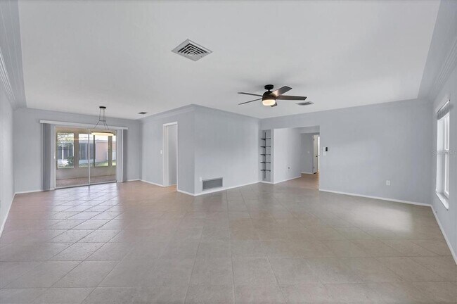 Building Photo - 3313 Pembrook Dr