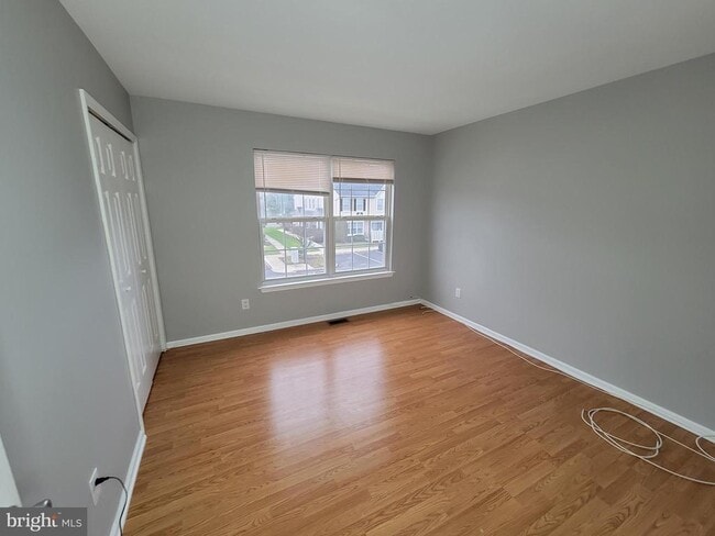 Building Photo - 2904 Saxony Dr