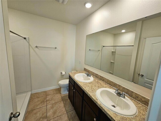 Building Photo - 9022 Wildflower Ln