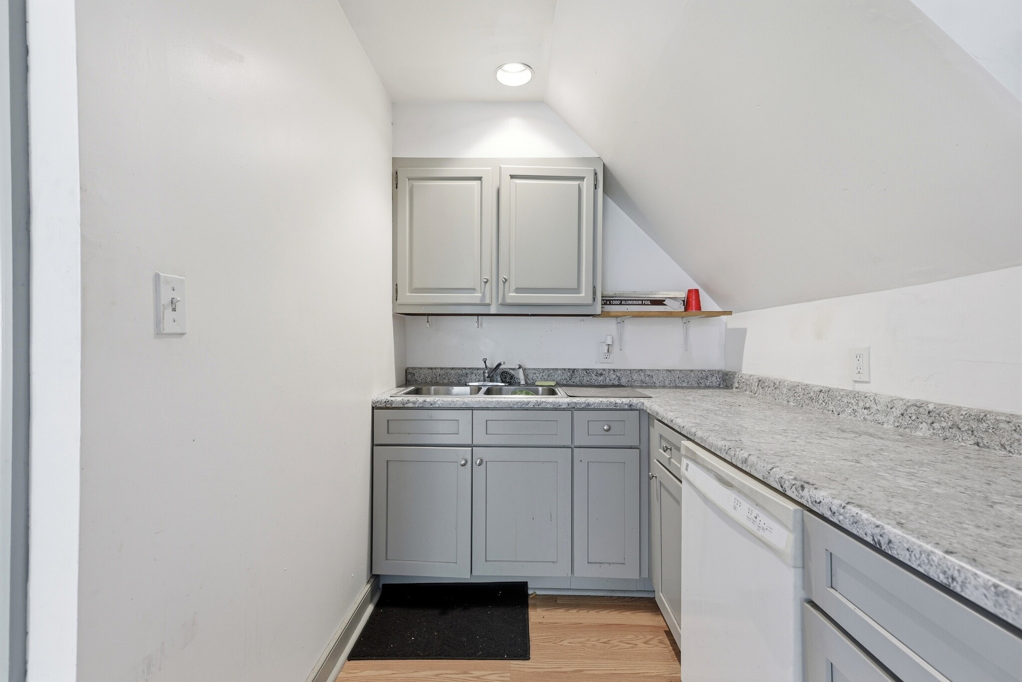 Building Photo - 202 N 17th St