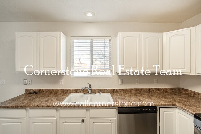 Building Photo - 2267 Anthem Pl