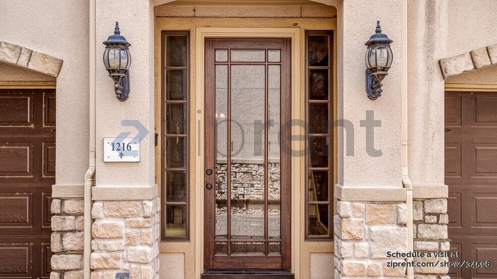 Building Photo - 1216 Rosedale St