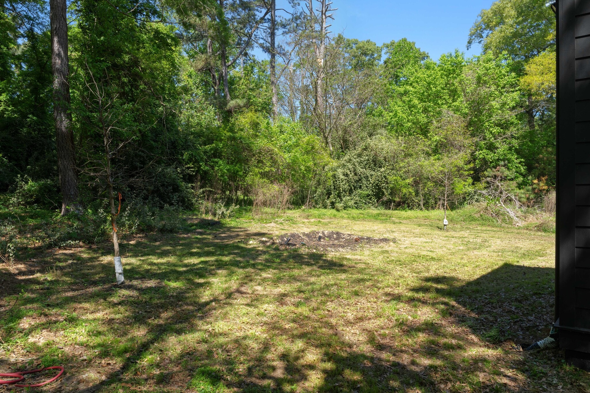 Building Photo - 101 Howell Dr SW