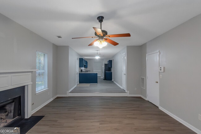 Building Photo - 10806 Misty Meadows Ct