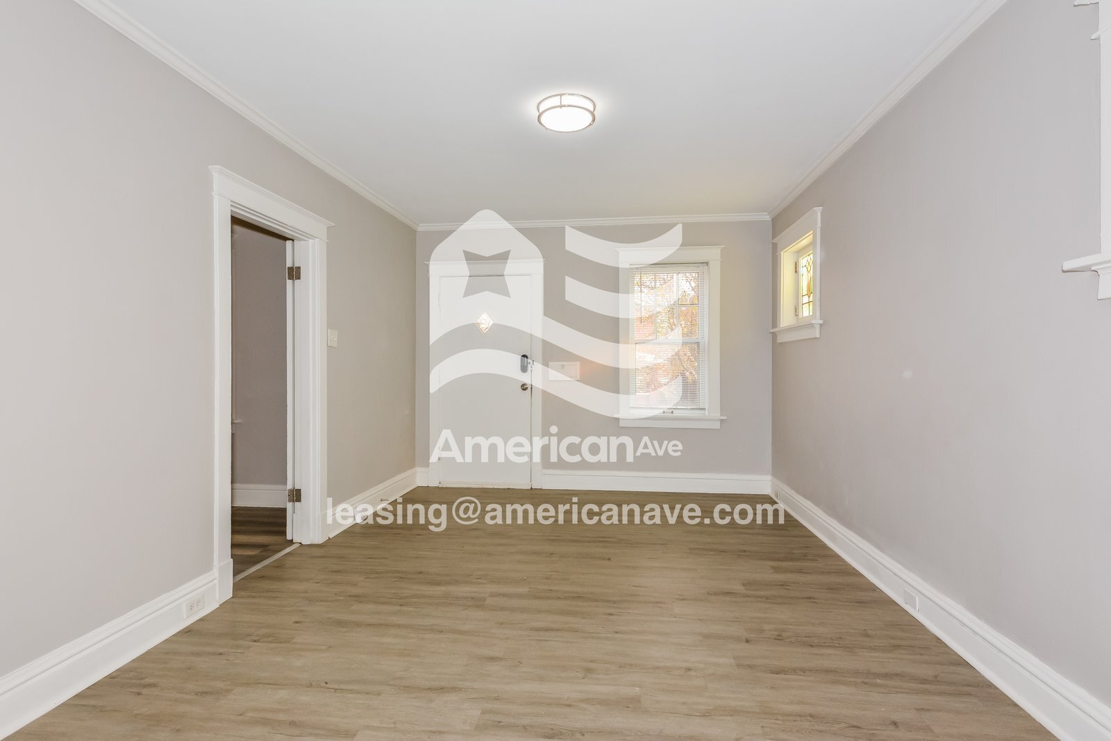 Building Photo - 4021 S Spring Ave