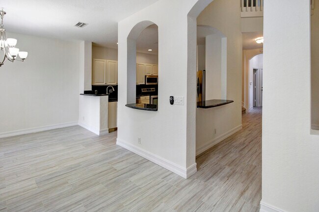 Building Photo - 5794 NW 119th Terrace