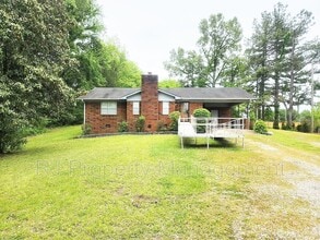 Building Photo - 5414 Hayes Rd