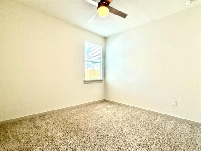 Building Photo - 4712 Quarrybank Dr.