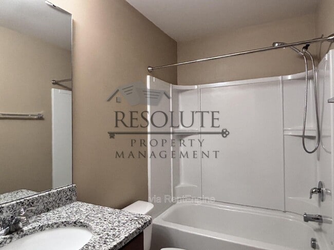 Building Photo - 240 Lynchwick Ln