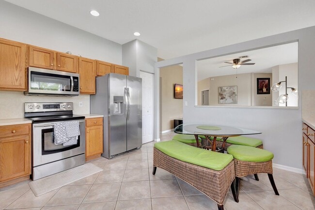 Building Photo - 4095 Sea Mist Way