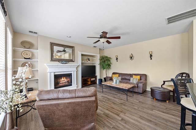 Building Photo - 548 Hawken Dr