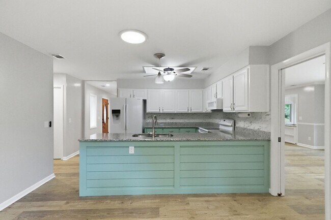 Building Photo - 2 Wood Thrush Ct