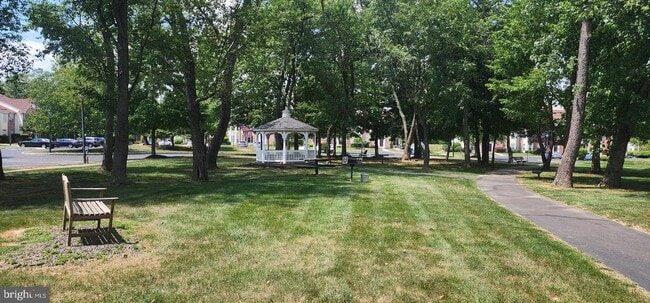 Building Photo - 1864 Gibson Rd