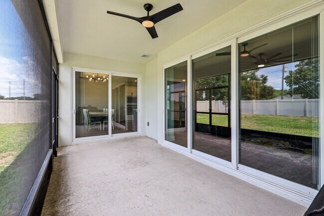 Building Photo - 4103 Meandering Bay Dr