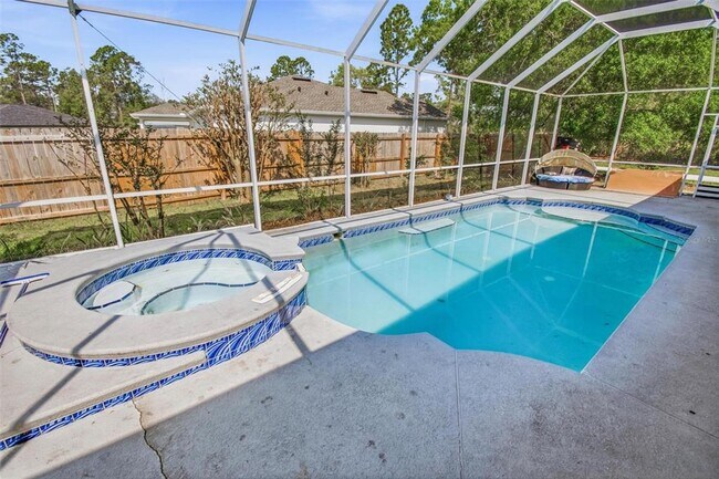 Building Photo - 118 Whispering Pine Dr