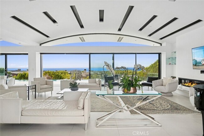 Building Photo - 4607 Perham Rd